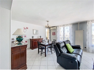 appartement à la vente -   13010  MARSEILLE 10E ARRONDISSEMENT, surface 83 m2 vente appartement - APR740311